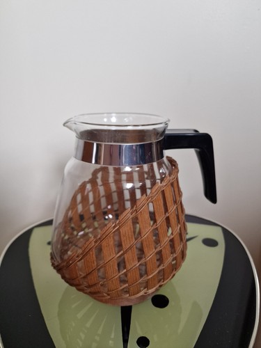 Glaskanne mit korbgestell - mit,