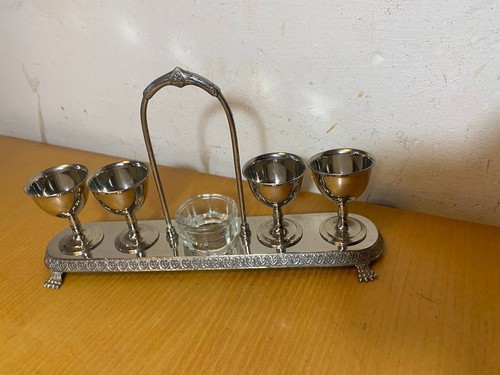 Antikes eierset eierbecher - antikes,