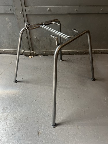 Herman miller base - herman, h