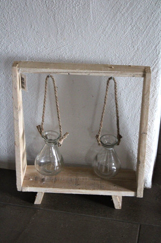 Rustikales holzgestell mit - holzgestell, 2